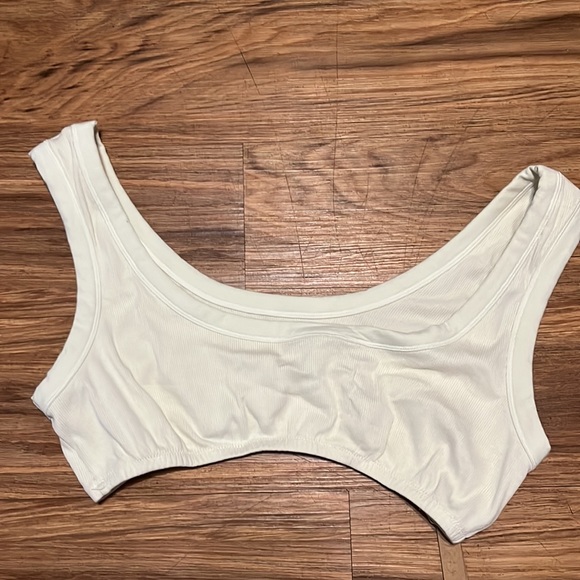 🤍SKIMS STRETCH COTTON RIBBED CROP TOP IN BONE 3X - Picture 3 of 4